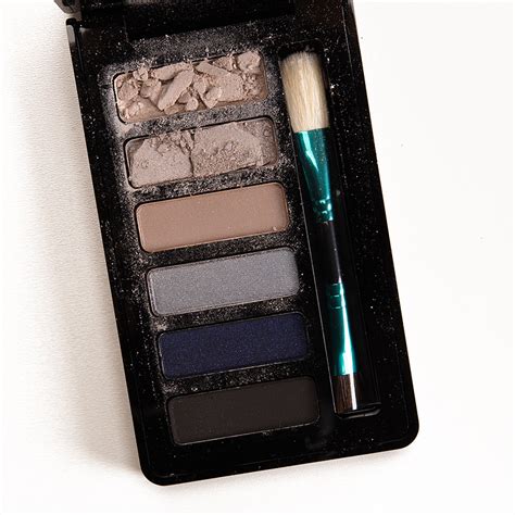 navy eyeshadow palette